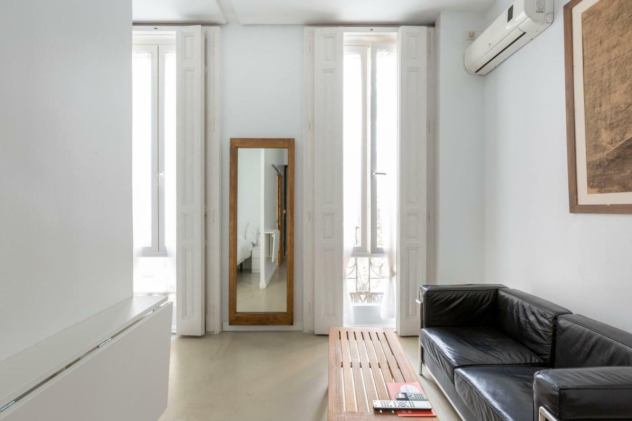 Apartamentos Matute 11 Мадрид Екстер'єр фото